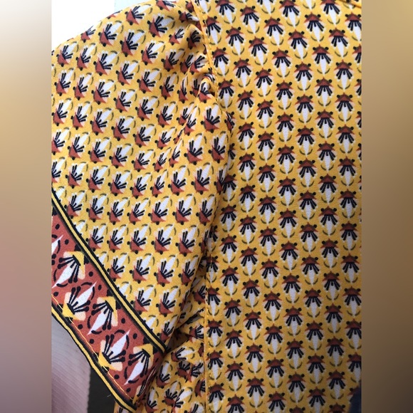 Max Studio - Yellow Pattern Sleeveless Top - BNWT - Picture 3 of 3